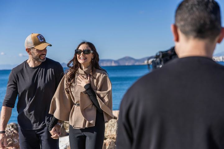 Behind the scenes: photo 5 of 11