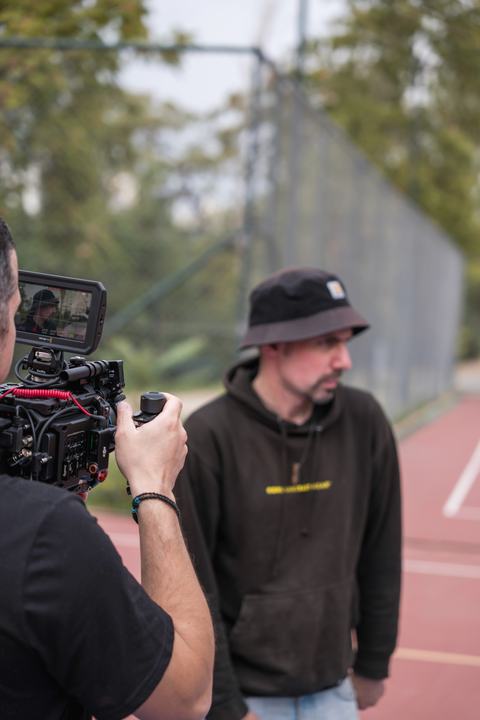 Behind the scenes: photo 9 of 11