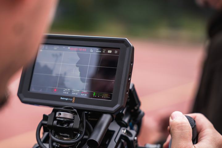 Behind the scenes: photo 10 of 11