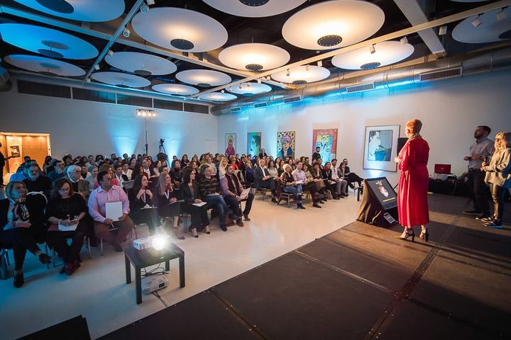 Events: photo 14 of 27