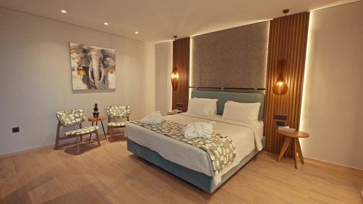 Congo Palace room with warm lighting