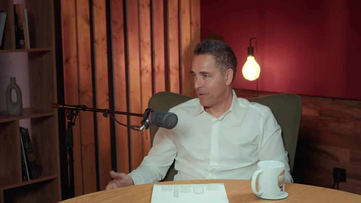 Καρέ από Inside Greek Real Estate, επεισόδιο 4